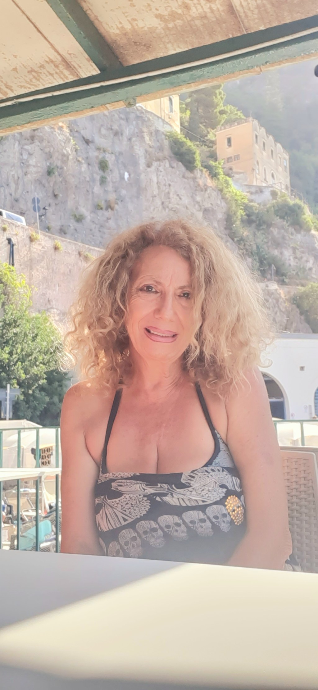 VACANZE DI FUOCO POESIA DI GIUSEPPINA DE&nbsp;BIASE
