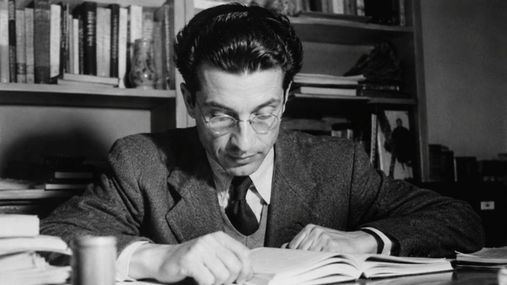 Maturità 2026: Cesare Pavese emoziona una nuova generazione con “Passerò per piazza di&nbsp;Spagna”