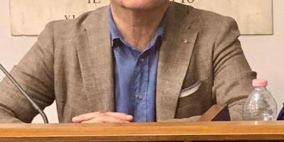 Fabrizio Priano, consigliere comunale di Alessandria, durante una seduta istituzionale.